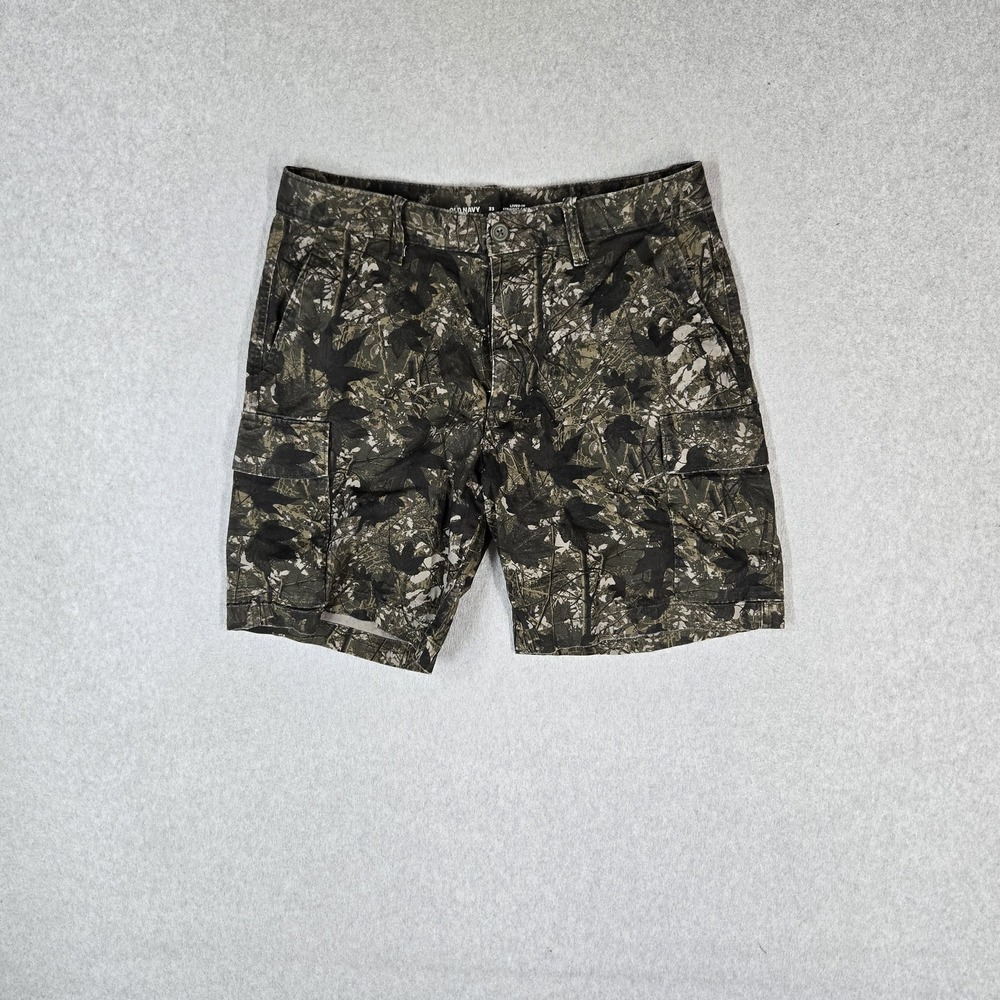 Old Navy Men Shorts 33 Green Lived in Straight Cargo Built in Flex 9" Inseam